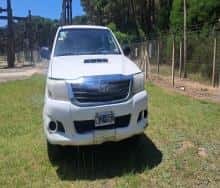 TOYOTA HILUX 4X4 CABINA DOBLE DX PACK