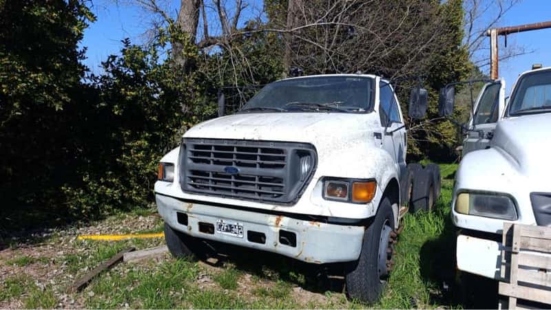 FORD TRACTOR F-14.000, Año 1999. DOM: CZF342. Ubicación: LLAVALLOL, provincia de Buenos Aires