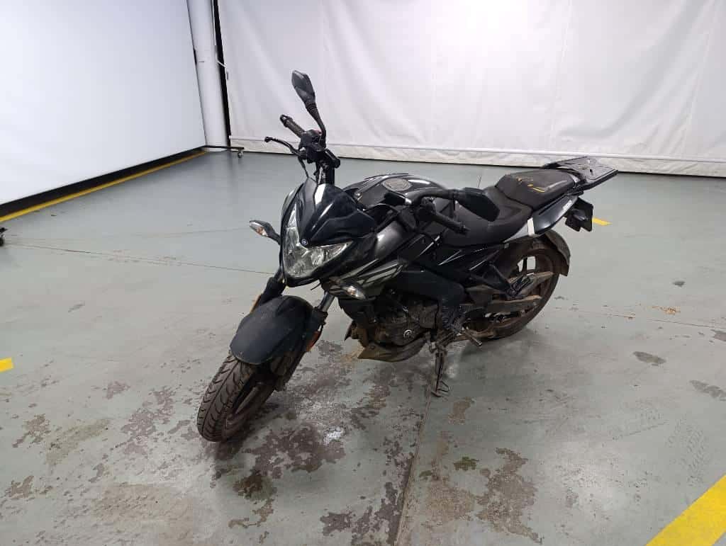 BAJAJ MOTOCICLETA ROUSER 200, Año 2024. DOM: A213KSK. Ubicación: San Fernando, provincia de Buenos Aires