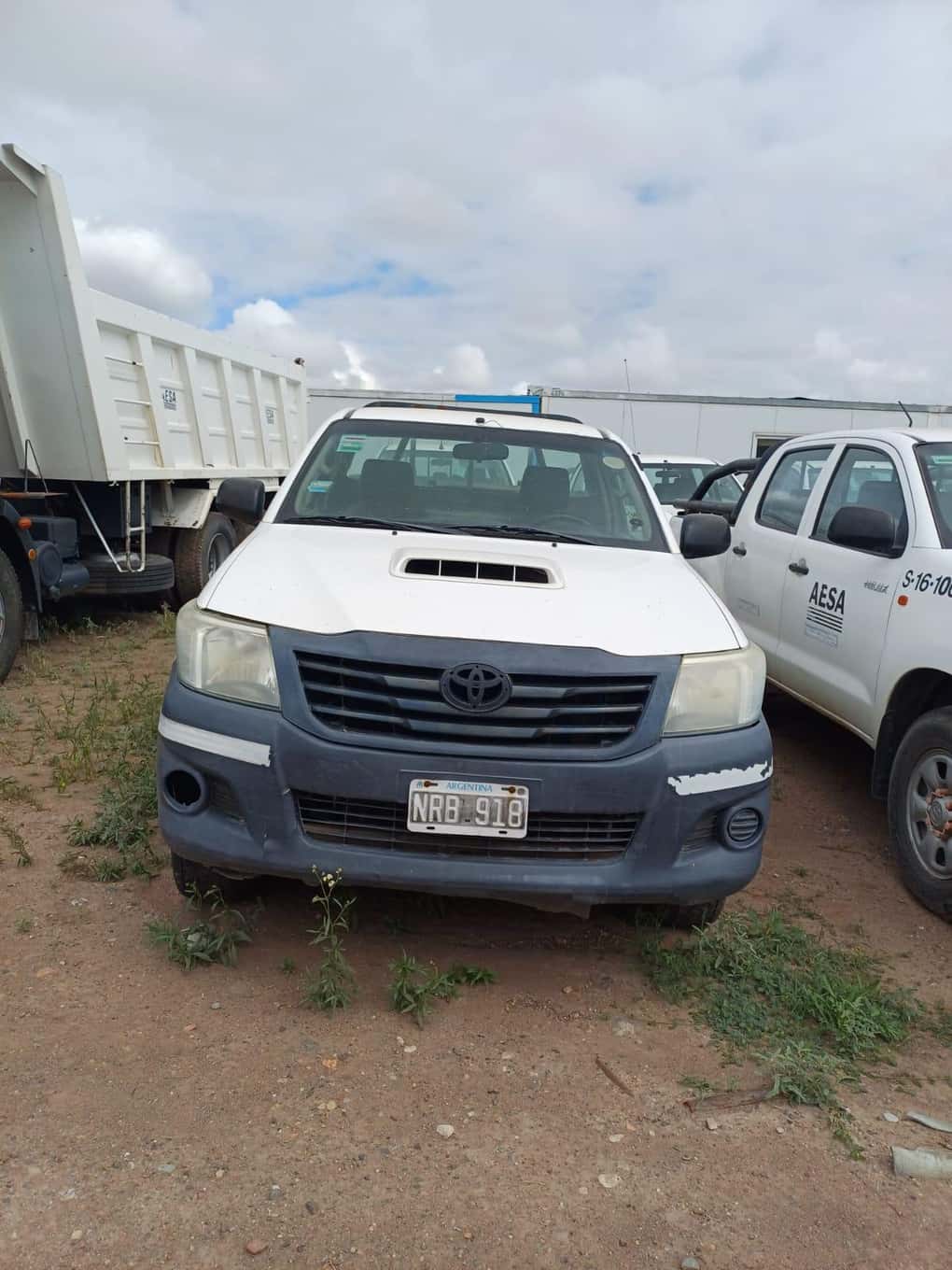 TOYOTA PICK-UP HILUX 4X4 CABINA SIMPLE DX PACK 2.5 TDI, Año 2014. DOM: NRB918. Ubicación: Lujan de Cuyo, provincia de Mendoza