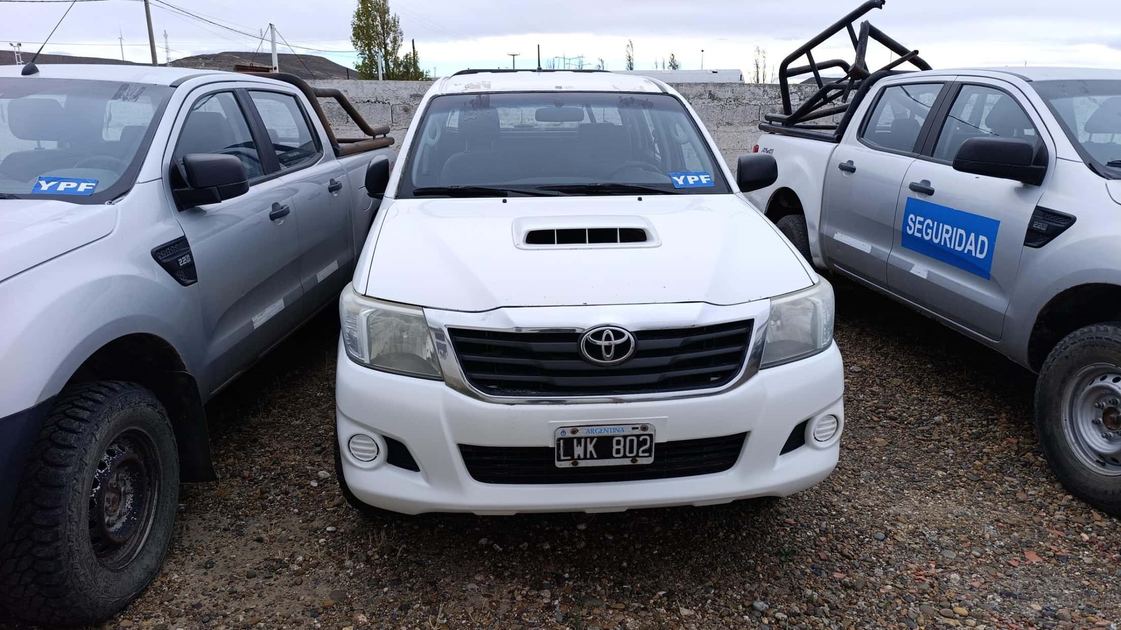TOYOTA PICK-UP HILUX 4X4 CABINA DOBLE DX PACK 2.5 TDI, Año 2012. DOM: LWK802. Ubicación: Cañadon Seco, provincia de Santa Cruz