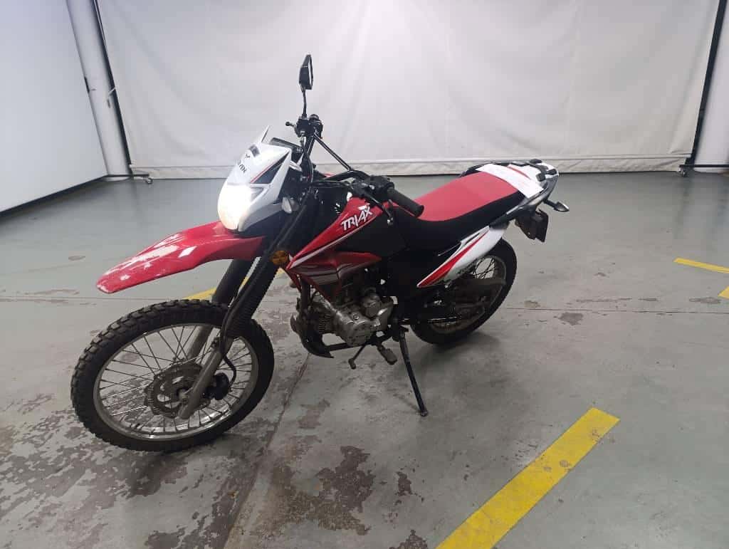 CORVEN MOTOCICLETA TRIAX 250, Año 2024. DOM: A225YMJ. Ubicación: Guarda Vehicular San Fernando, provincia de Buenos Aires