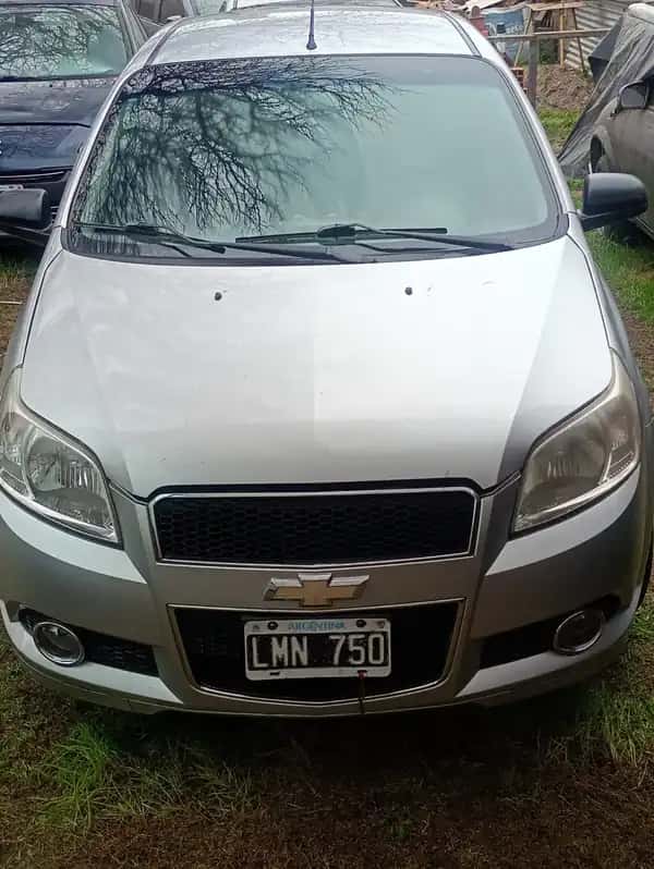 Chevrolet AVEO 2012