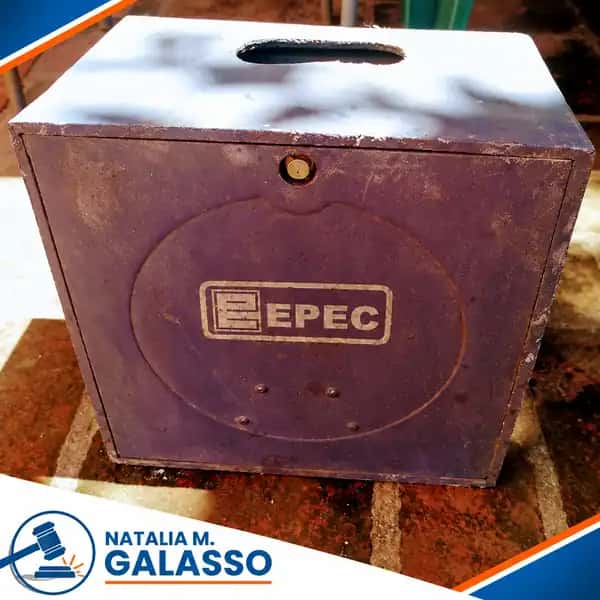 CAJA PARA FUSIBLES DE FUNDICION O SIMIL EPEC