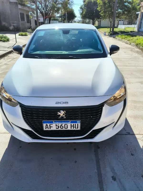 Peugeot 208 LIKE 1.2L 2022
