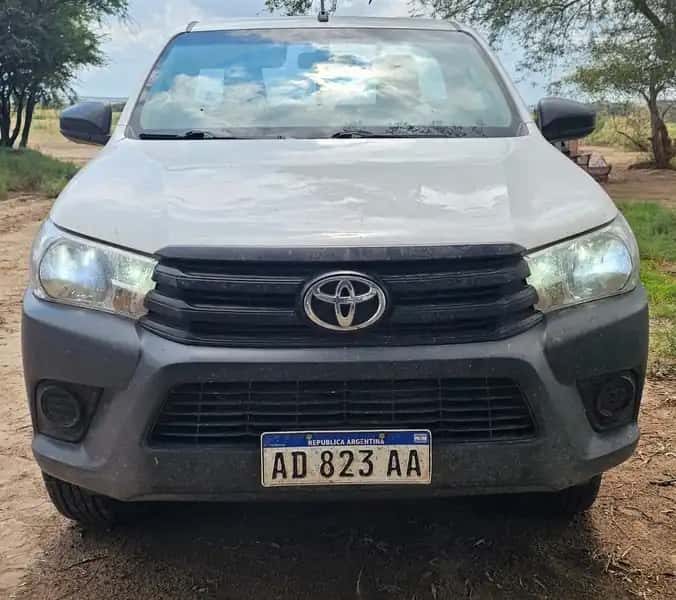 TOYOTA  HILUX 4X2 Cabina Simple 2018