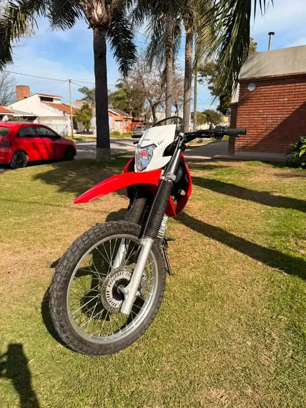 HONDA XR 250 TORNADO - AÑO 2024 -