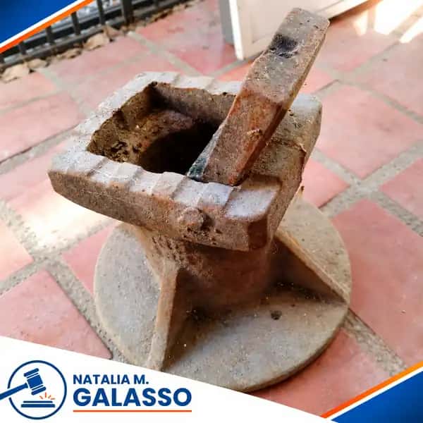 Caja Tapa Fundición + Llave maestra de bronce