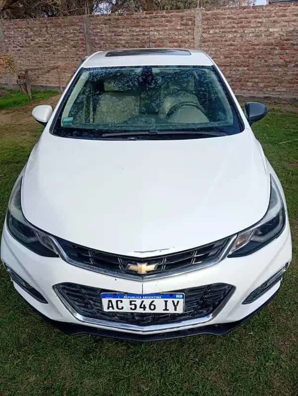 Hermoso CRUZE 1.4 TURBO LTZ AT