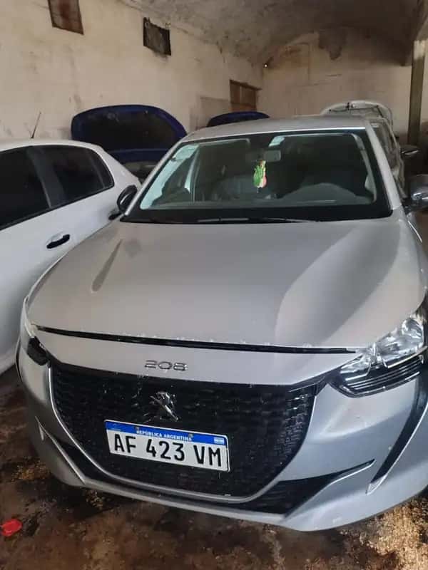 Peugeot 208 LIKE 1.2L Año 2022