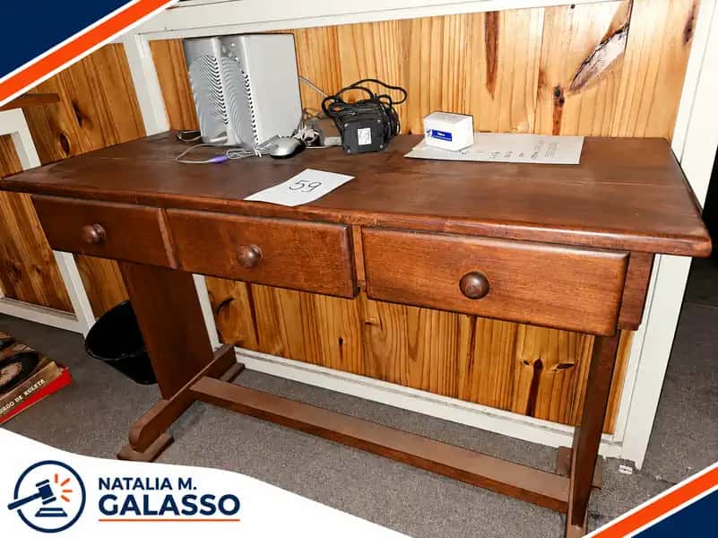 Mesa de arrime de algarrobo