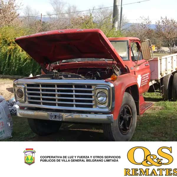 CAMION FORD – CHASIS CON CABINA MOT PERKINS