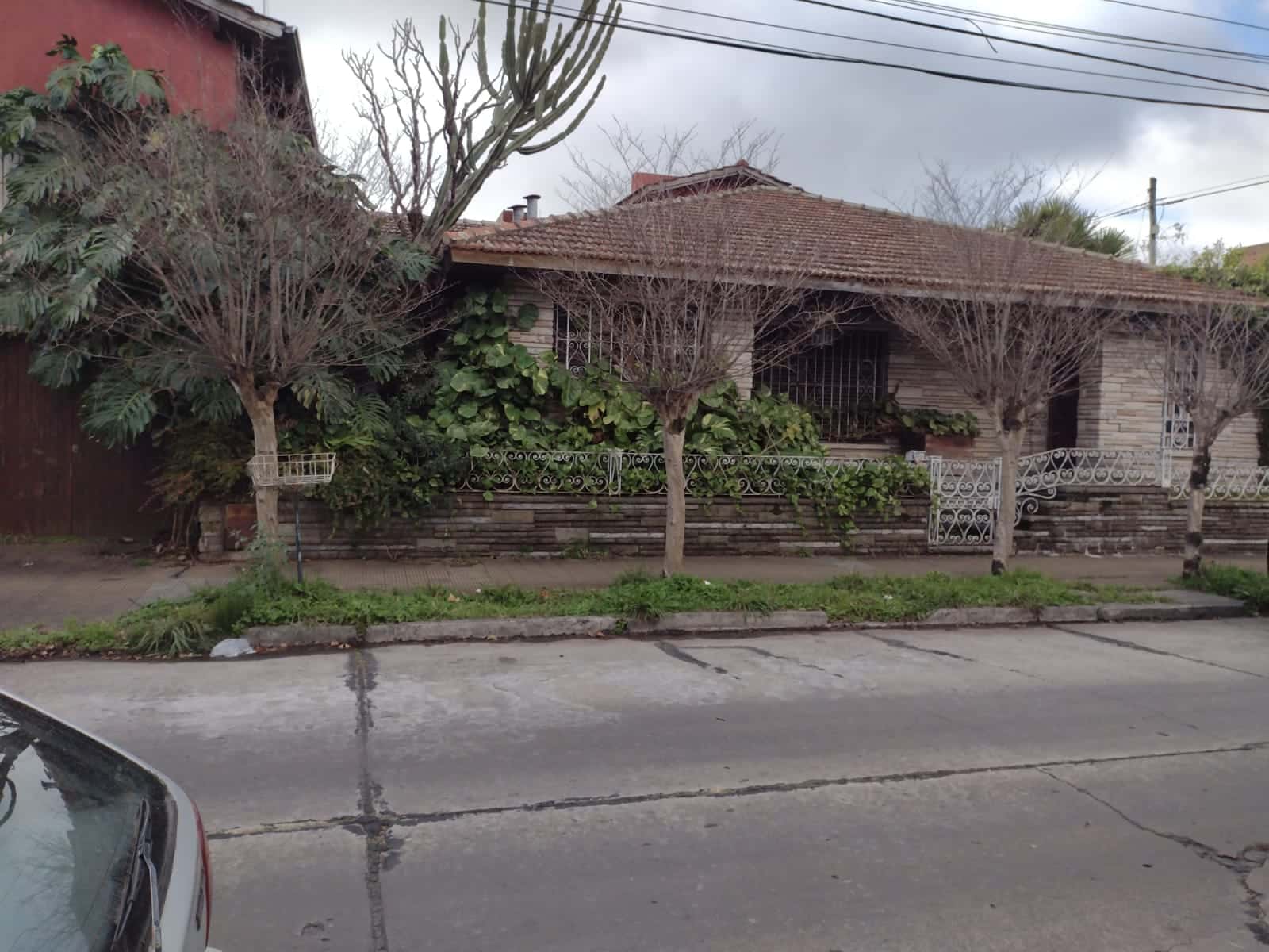 100% INMUEBLE Azcuénaga 1080 Martinez, Pdo. San Isidro DOLARES OCUPADO.