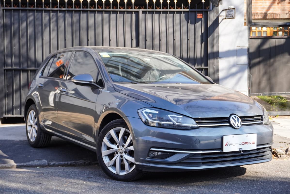 99K-KM 2020 Volkswagen Golf Highline