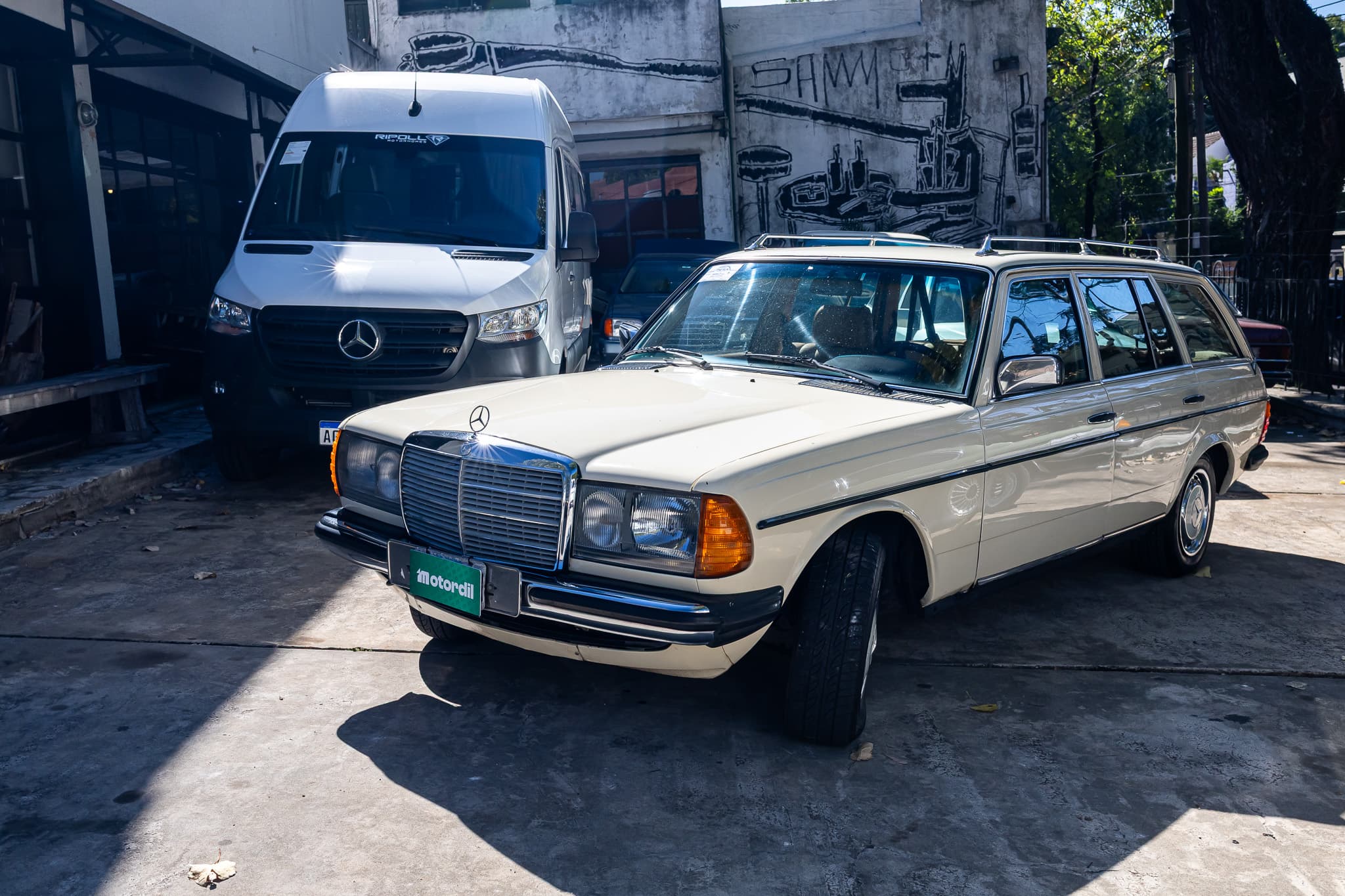 1981 Mercedes-Benz 300TD Turbodiesel