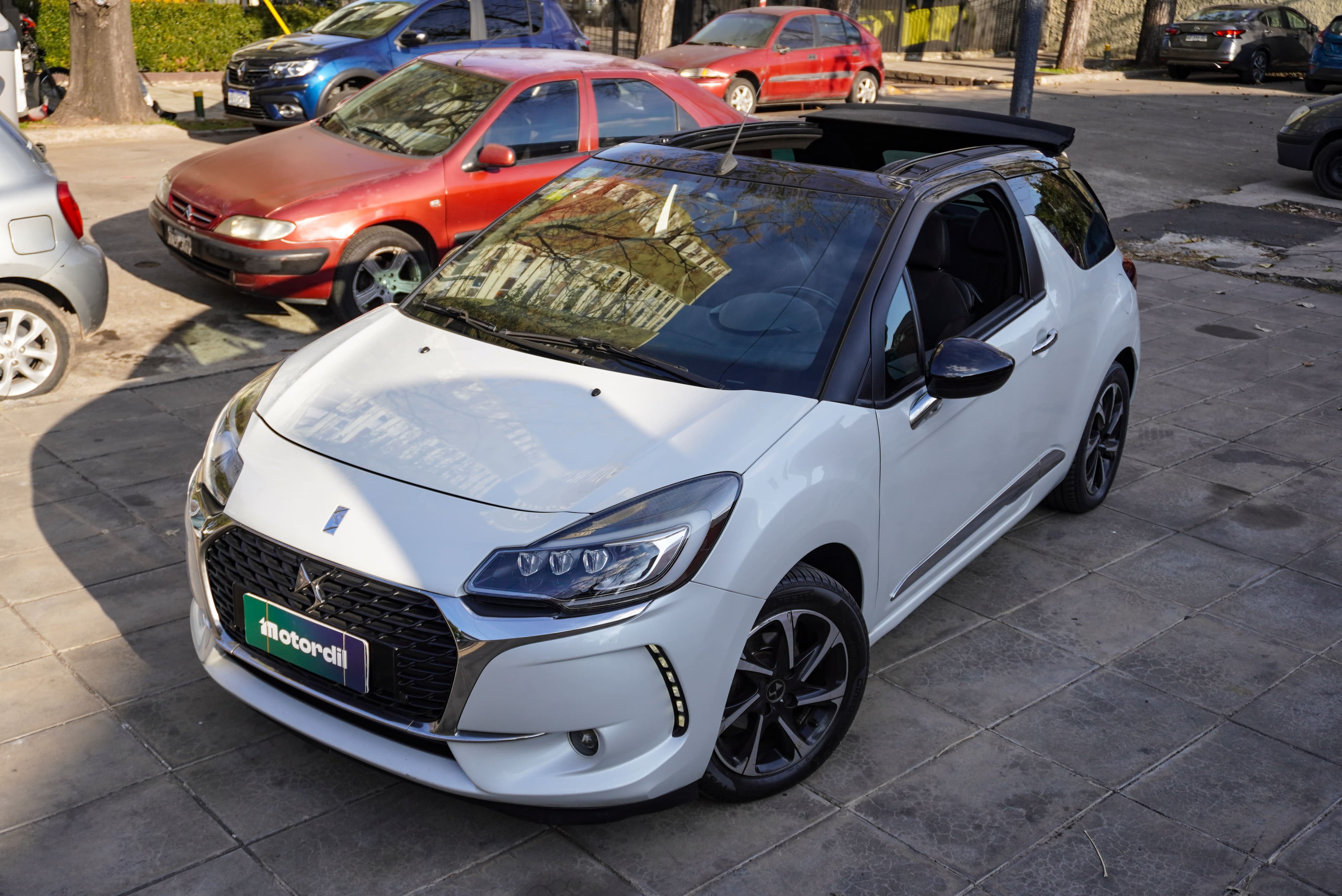 2018 DS DS3 1.2 So Chic Cabriolet