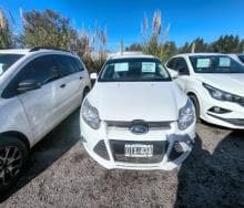 FORD FOCUS 5P 1.6L N MT S SEDAN 5 PUER