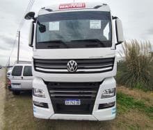 TRACTOR C/CABINA DORMITORIO VOLKSWAGEN