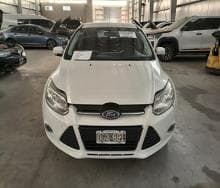 FORD FOCUS 5P 2.0L N MT SE SEDAN 5 PUE