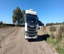 TRACTOR CON CABINA DORMITORIO SCANIA G