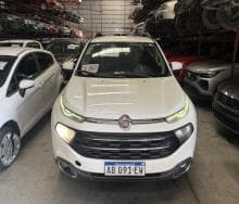 PICK UP  CABINA DOBLE FIAT TORO FREEDO