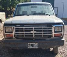 CHASIS CON CABINA FORD F-100 DOMINIO:S