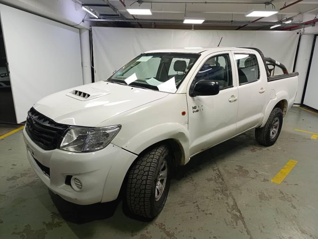 TOYOTA PICK-UP HILUX 4X4 C/D SR 3.0 TDI - C3, Año 2014. DOM: OHL137. Ubicación: San Fernando, provincia de Buenos Aires