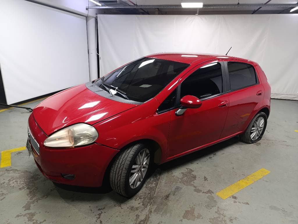 FIAT  SEDAN 5 PUERTAS  PUNTO ESSENCE 1.6 16V, Año 2011. DOM: JTP922. Ubicación: San Fernando, provincia de Buenos Aires