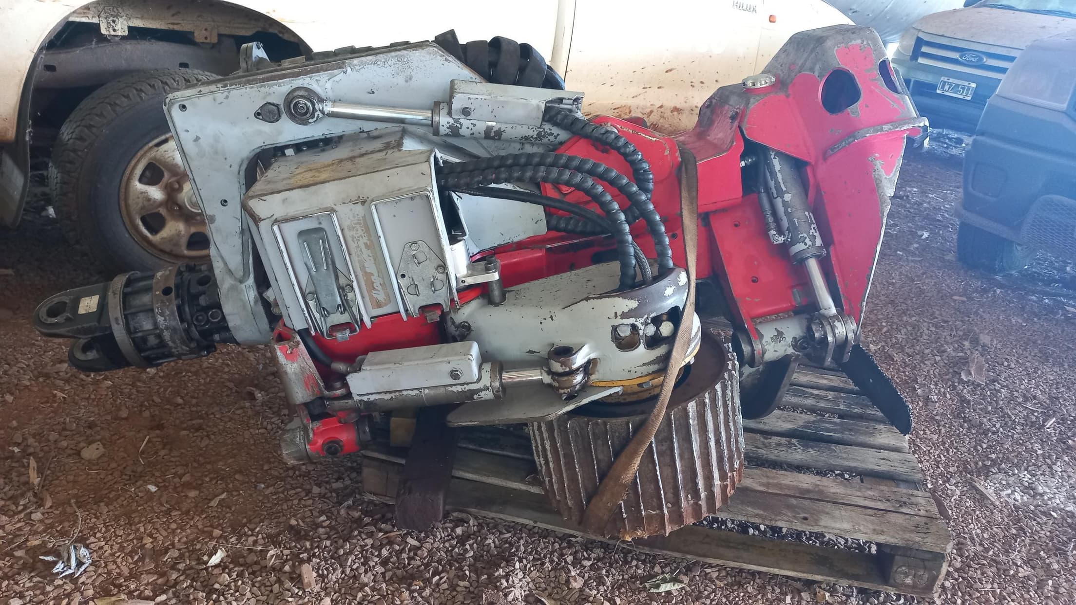 Cabezal procesador versatil LogMax 5000D, Cantidad: 1 unidad, Condición: usado, con posibles faltantes. LOC: Puerto Libertad, provincia de Misiones