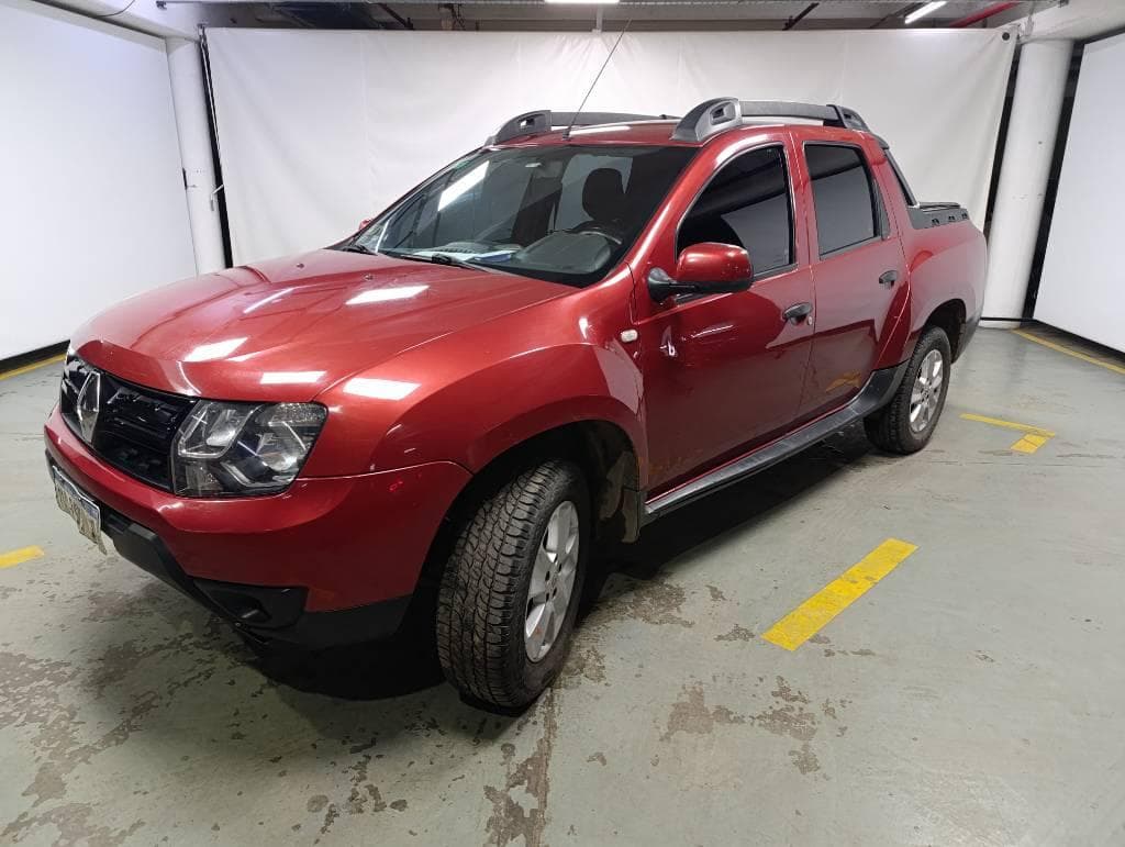 RENAULT PICK-UP CABINA DOBLE DUSTER OROCH DYNAMIQUE 2.0, Año 2018. DOM: AB999VU. Ubicación: San Fernando, provincia de Buenos Aires