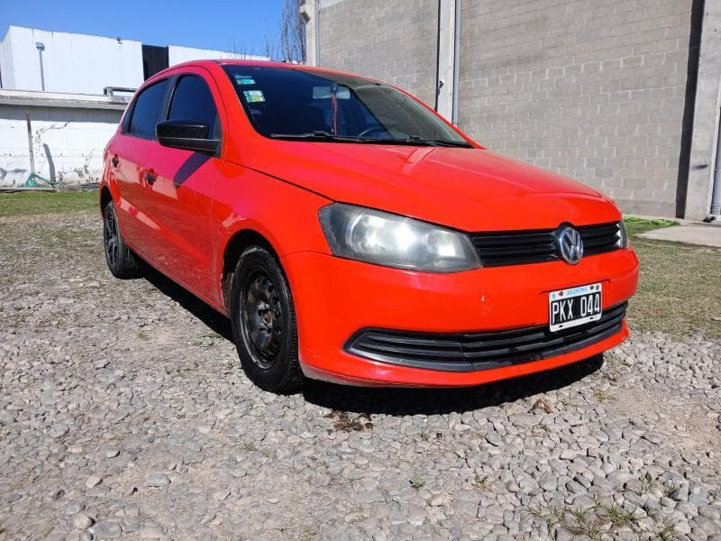 VOLKSWAGEN SEDAN 5 PUERTAS GOL TREND 1.6, Año 2016. DOM: PKX044. Ubicación: San Miguel de Tucumán, provincia de Tucumán