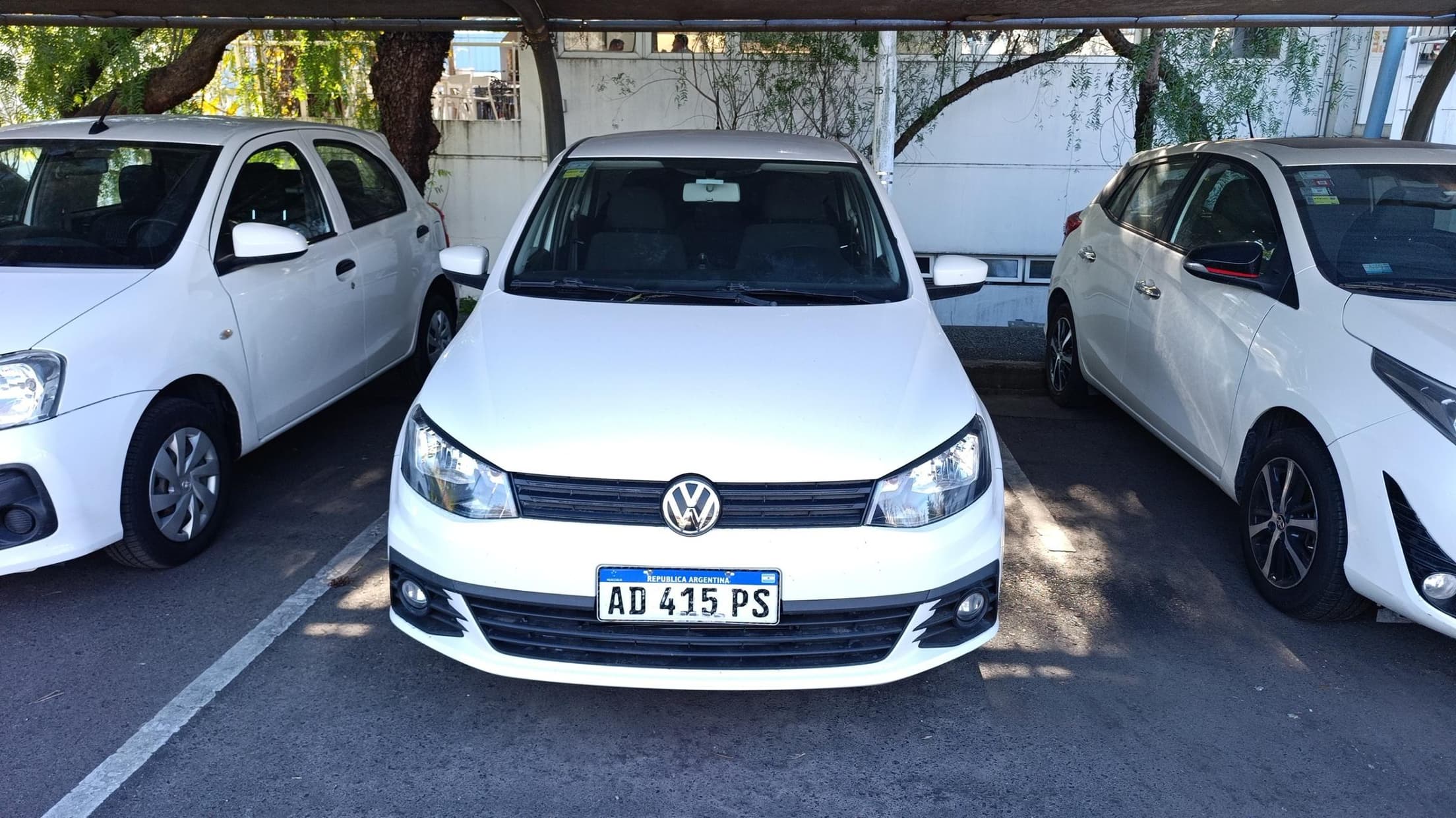 VOLKSWAGEN SEDAN 5 PUERTAS GOL TREND COMFORTLINE 1.6 GAS 101CV MQ, Año 2018. DOM: AD415PS. Ubicación: BOULOGNE, provincia de Buenos Aires