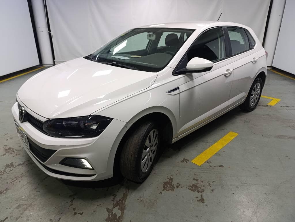 VOLKSWAGEN SEDAN 5 PUERTAS POLO TRENDLINE 1.6 MSI 110CV, Año 2019. DOM: AD879MZ. Ubicación: San Fernando, provincia de Buenos Aires