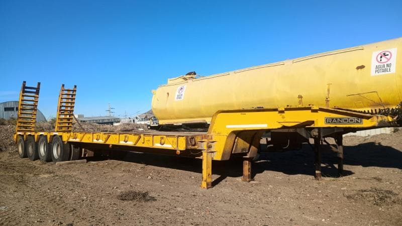RANDON SEMIRREMOLQUE 270-SR-CT-PL-03-45, Año 1997. DOM: BTW963. Ubicación: Comodoro Rivadavia, provincia de Chubut