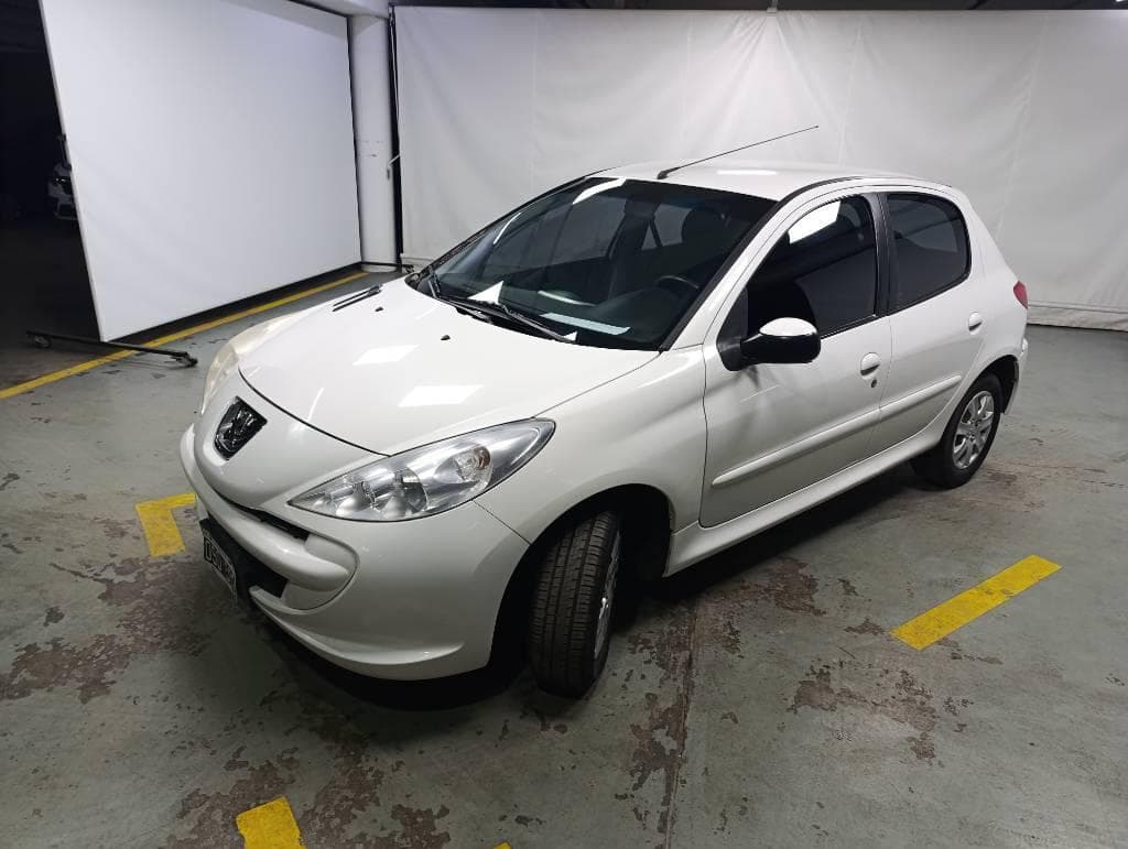 PEUGEOT SEDAN 5 PUERTAS 207 COMPACT ALLURE 1.4 N 5P, Año 2015. DOM: OSO503. Ubicación: San Fernando, provincia de Buenos Aires