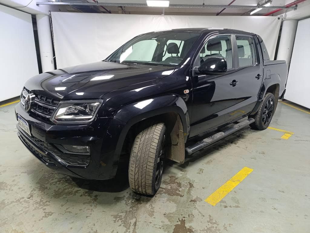 VOLKSWAGEN PICK UP AMAROK BLACK STYLE CD V6 AT 4X4, Año 2024. DOM: AG743WR. Ubicación: San Fernando, provincia de Buenos Aires