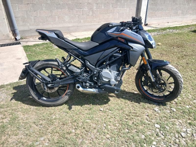 CFMOTO MOTOCICLETA 300NK, Año 2025. DOM: A236FBV. Ubicación: San Miguel de Tucumán, provincia de Tucumán