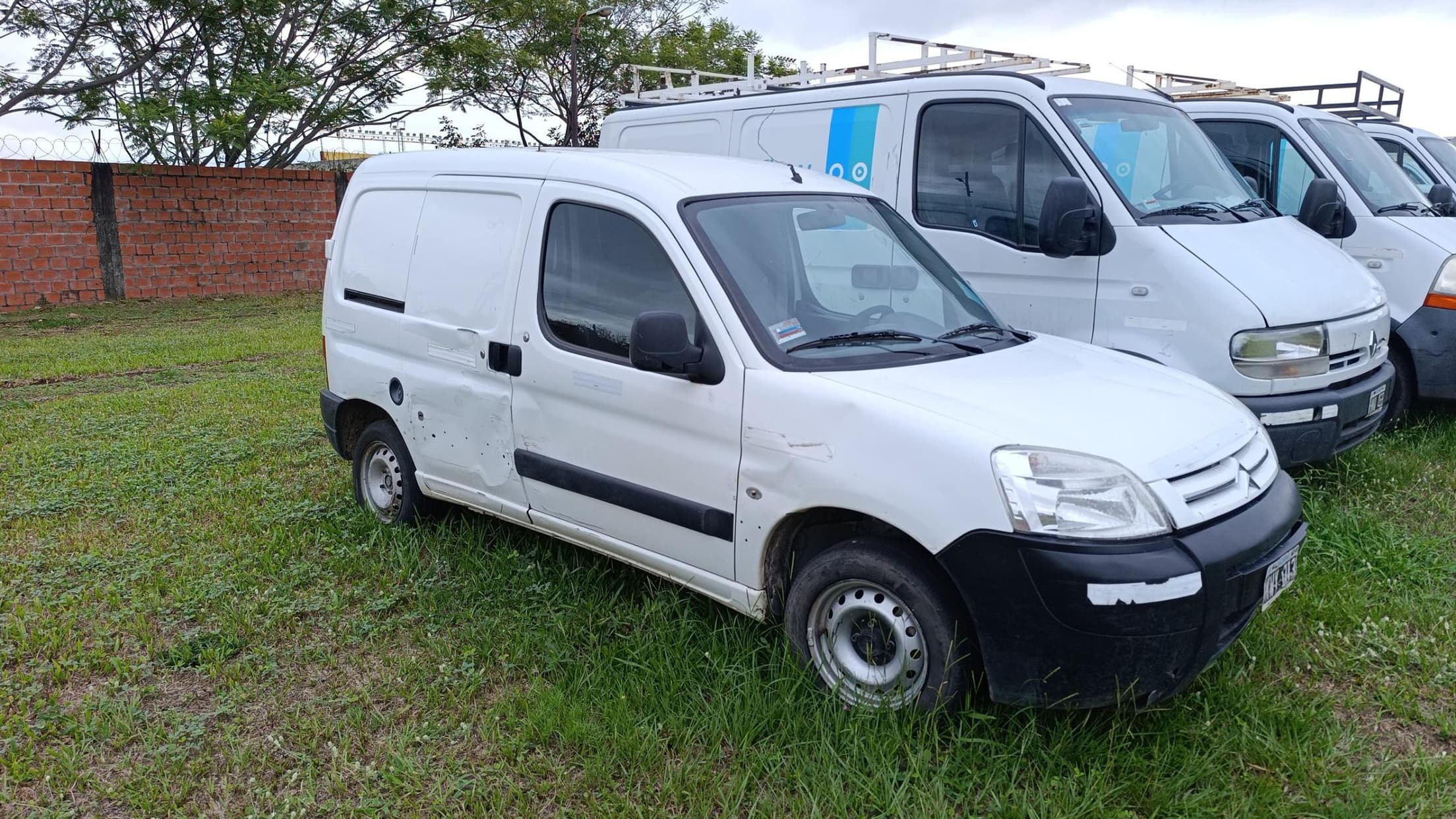 CITROEN  FURGON BERLINGO FURGON 1.4I FULL, Año 2012. DOM: KWY013. Ubicación: Corrientes, provincia de Corrientes