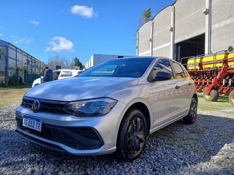 VOLKSWAGEN SEDAN 5 PUERTAS NUEVO POLO TRACK MSI MT, Año 2024. DOM: AG852TR. Ubicación: San Miguel de Tucumán, provincia de Tucumán