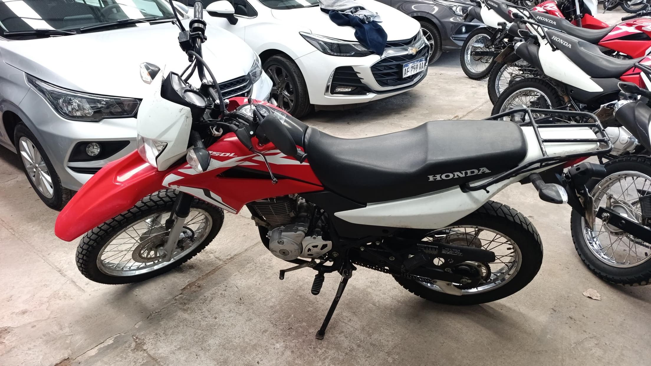 HONDA MOTOCICLETA XR 150 L, Año 2024. DOM: A219HEJ. Ubicación: VICTORIA, provincia de Buenos Aires