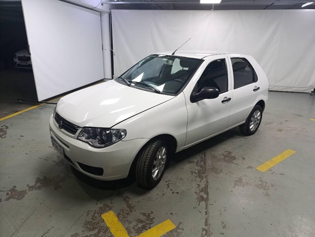 FIAT SEDAN 5 PUERTAS PALIO FIRE 1.4 5P, Año 2016. DOM: AB962GY. Ubicación: San Fernando, provincia de Buenos Aires