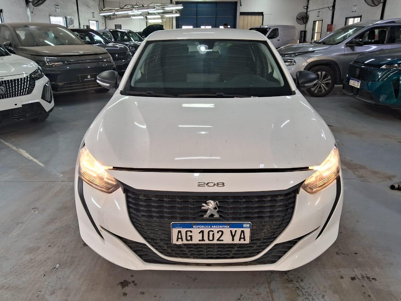 PEUGEOT SEDAN 5 PUERTAS 208 LIKE PACK 1.2L AM23, Año 2023. DOM: AG102YA. Ubicación: El Palomar, provincia de Buenos Aires