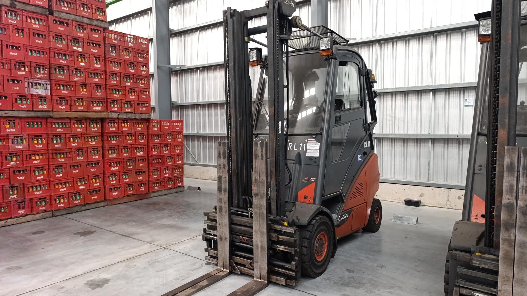 LINDE AUTOELEVADOR H30T, Año 2015. Int: RL-11. Ubicación: Berazategui, provincia de Buenos Aires