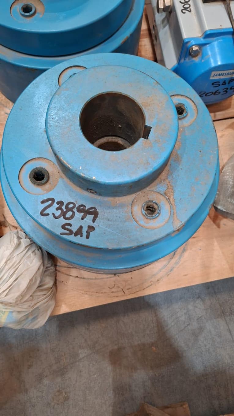 Repuestos industriales variados., Cantidad: 1197 unidades, Condición: sin uso. LOC: Timbúes, provincia de Santa Fe