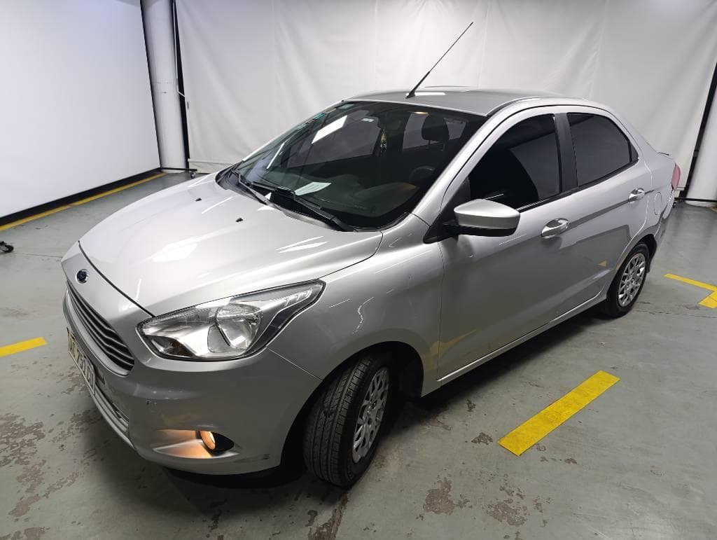 FORD SEDAN 4 PUERTAS KA SEDAN SE, Año 2018. DOM: AC751CU. Ubicación: San Fernando, provincia de Buenos Aires