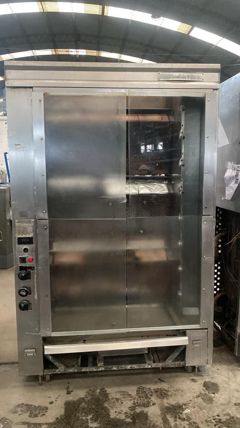 Horno spiedo, Cantidad: 2 unidades, Condición: rezago. LOC: Ciudad Autónoma de Buenos Aires