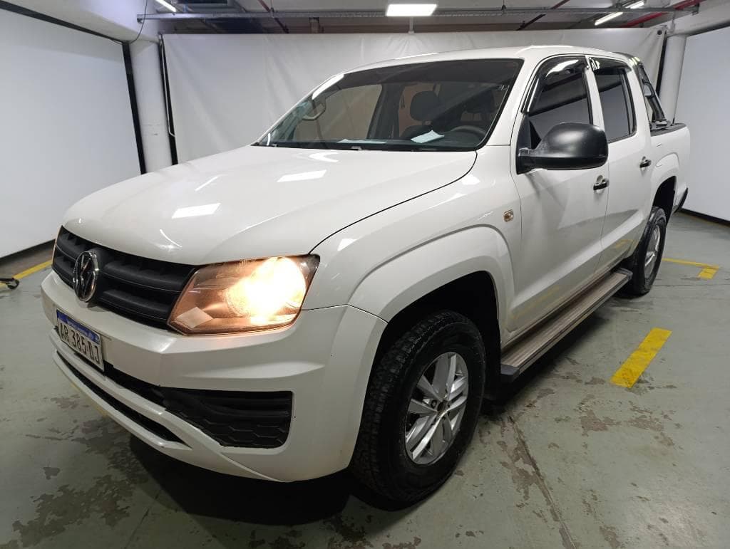 VOLKSWAGEN  PICK UP  AMAROK DC 2.0L TDI 140 CV 4X2 083, Año 2017. DOM: AB385DJ. Ubicación: San Fernando, provincia de Buenos Aires