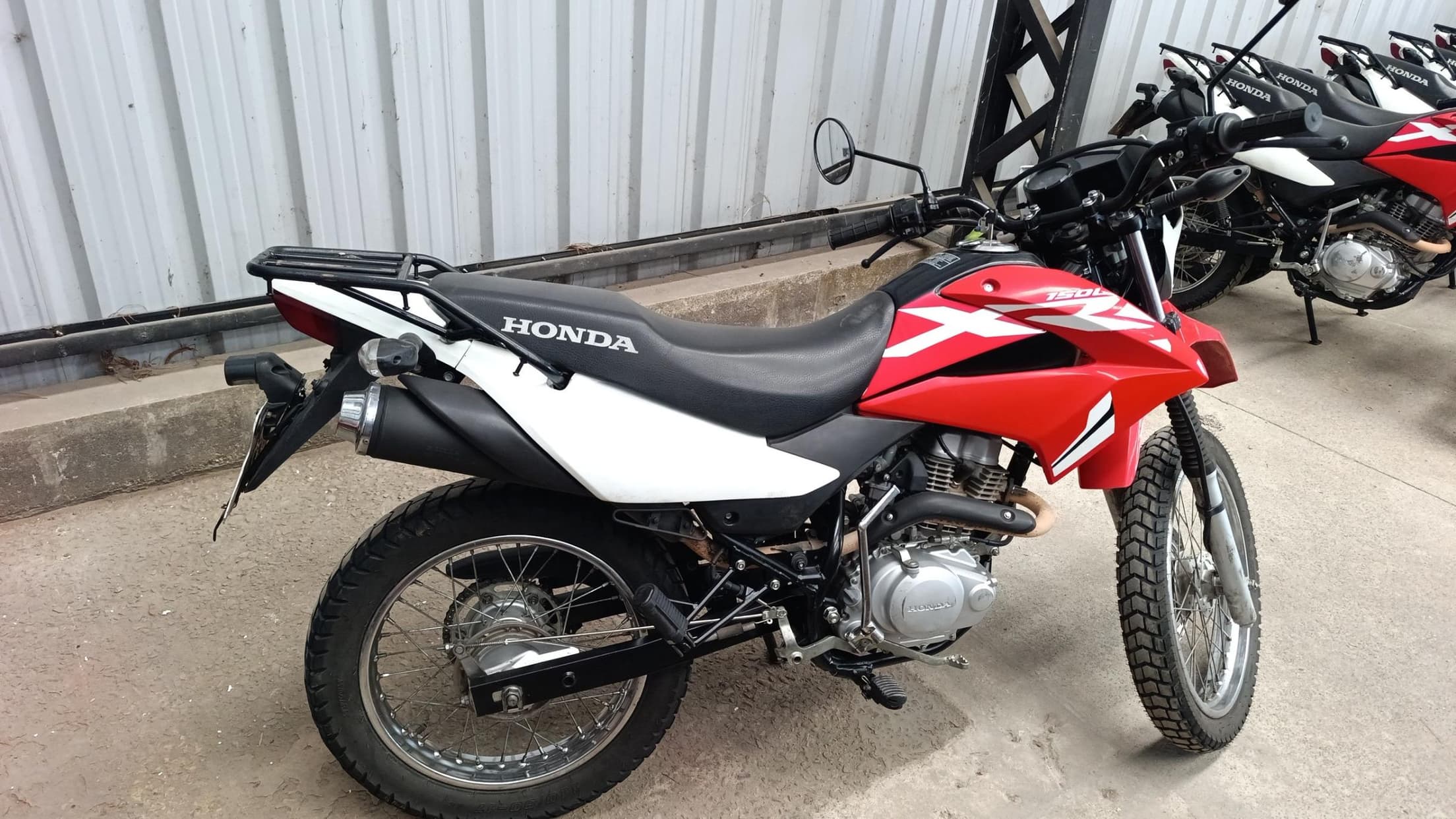 HONDA MOTOCICLETA XR 150 L, Año 2024. DOM: A219KIM. Ubicación: VICTORIA, provincia de Buenos Aires