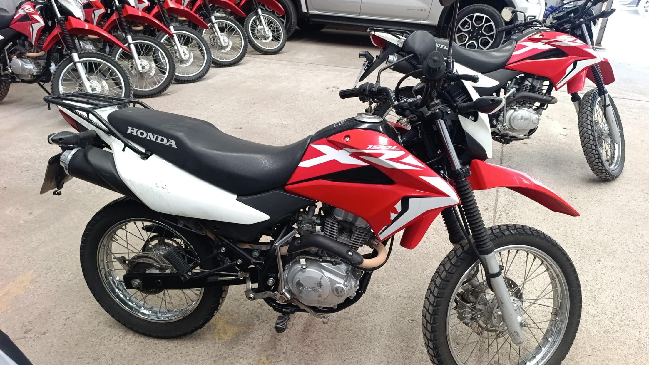HONDA MOTOCICLETA XR 150 L, Año 2024. DOM: A219KIQ. Ubicación: VICTORIA, provincia de Buenos Aires