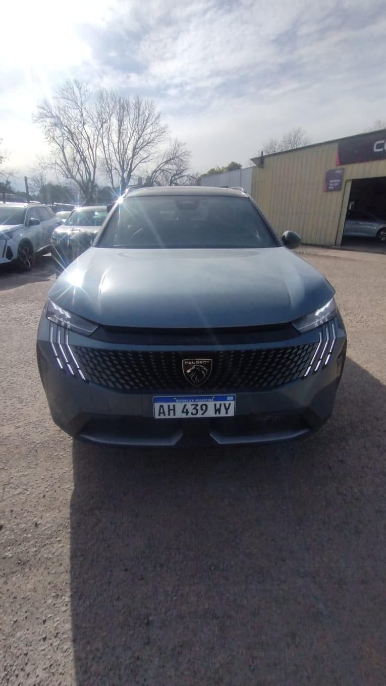 PEUGEOT RURAL 5 PUERTAS NUEVO 5008 GT AM25, Año 2025. DOM: AH439WY. Ubicación: El Palomar, provincia de Buenos Aires